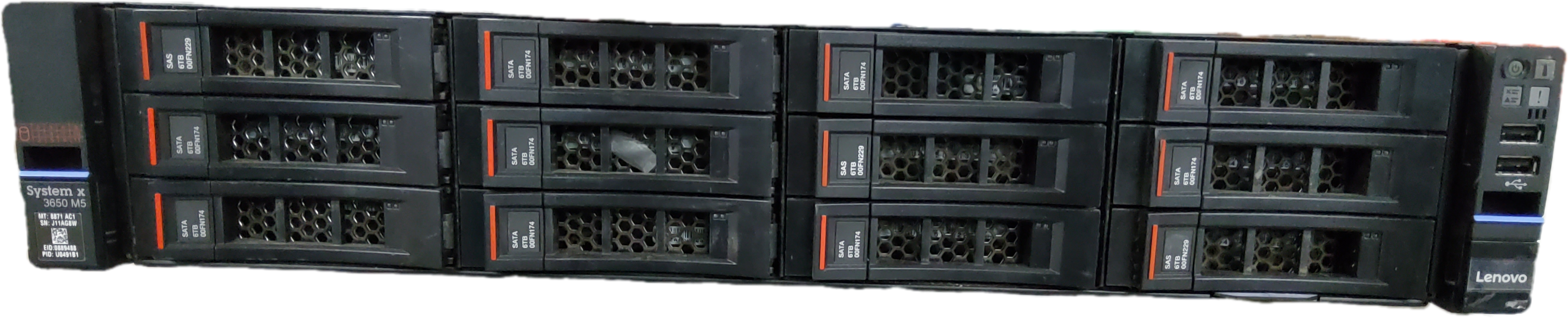 Lenovo System x3650 M5 Rack Server Xeon 2.1GHz 16GB DDR4 72TB